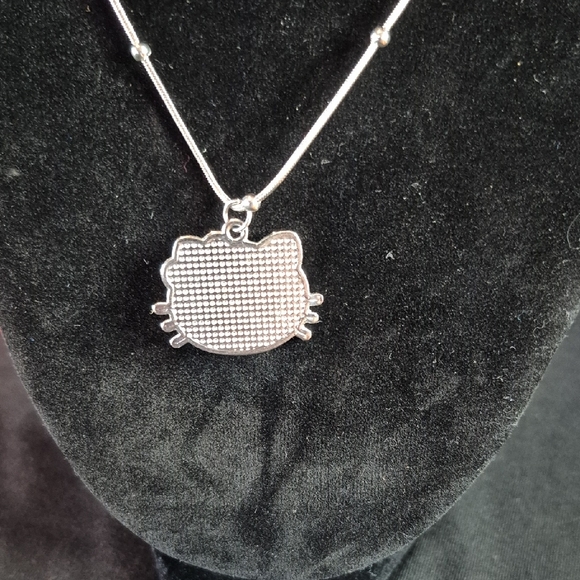Hello Kitty Silver and Pink Necklace - Picture 2 of 2